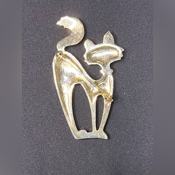 VINTAGE GOLD TONE CAT PIN BROOCH w/ RHINESTONES - Picture 3 of 5